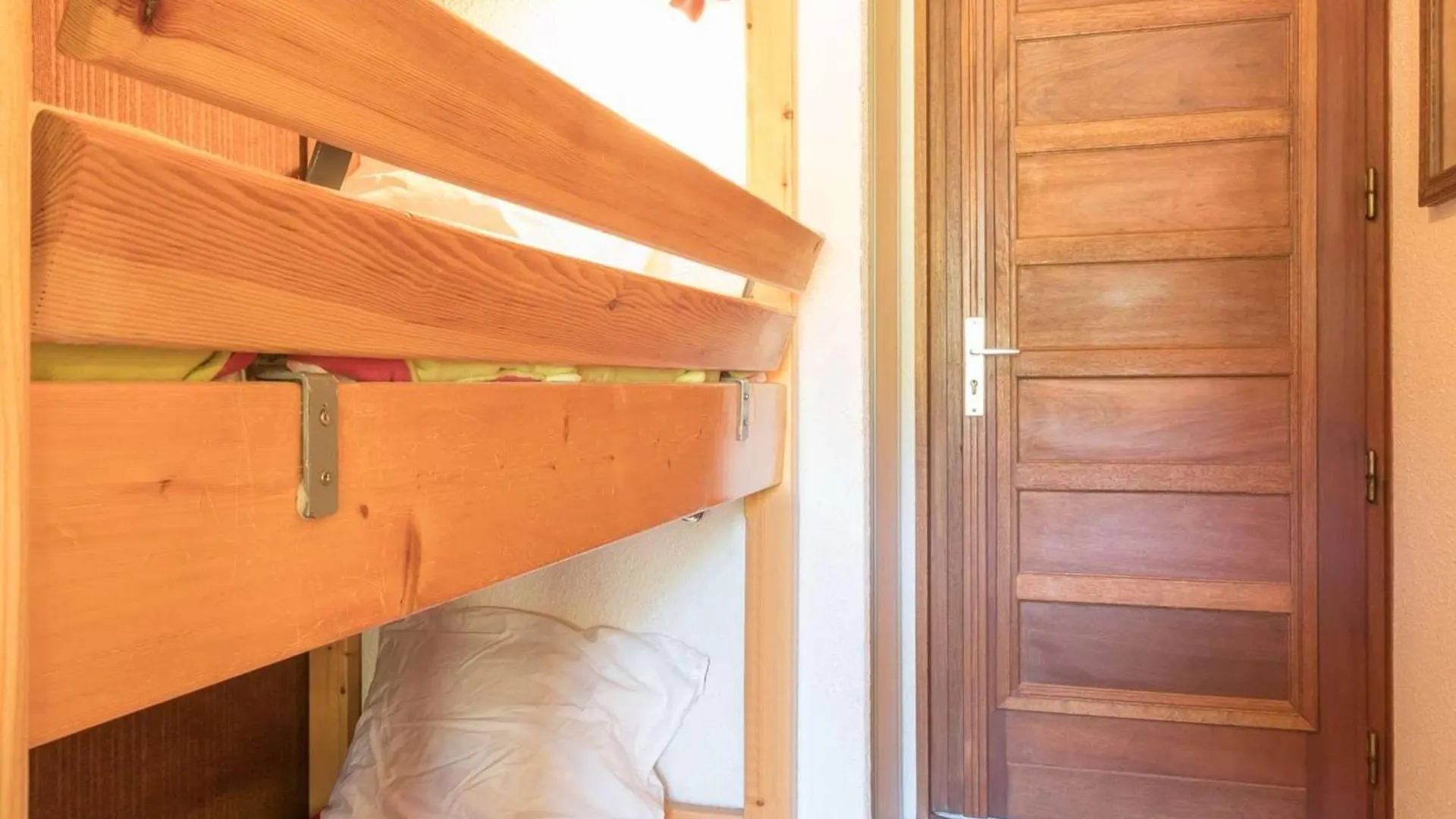 Studio Avec Balcon A Montgenevre, Animaux Acceptes - Fr-1-330D-35 Apartment